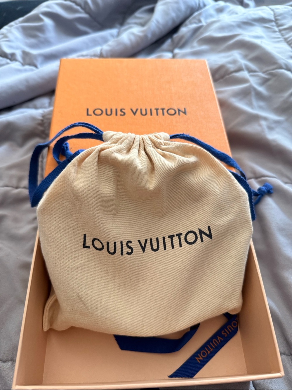 Louis Vuitton Black Leather Belt with Silver LV Initiales Buckle - Picture 5 of 6